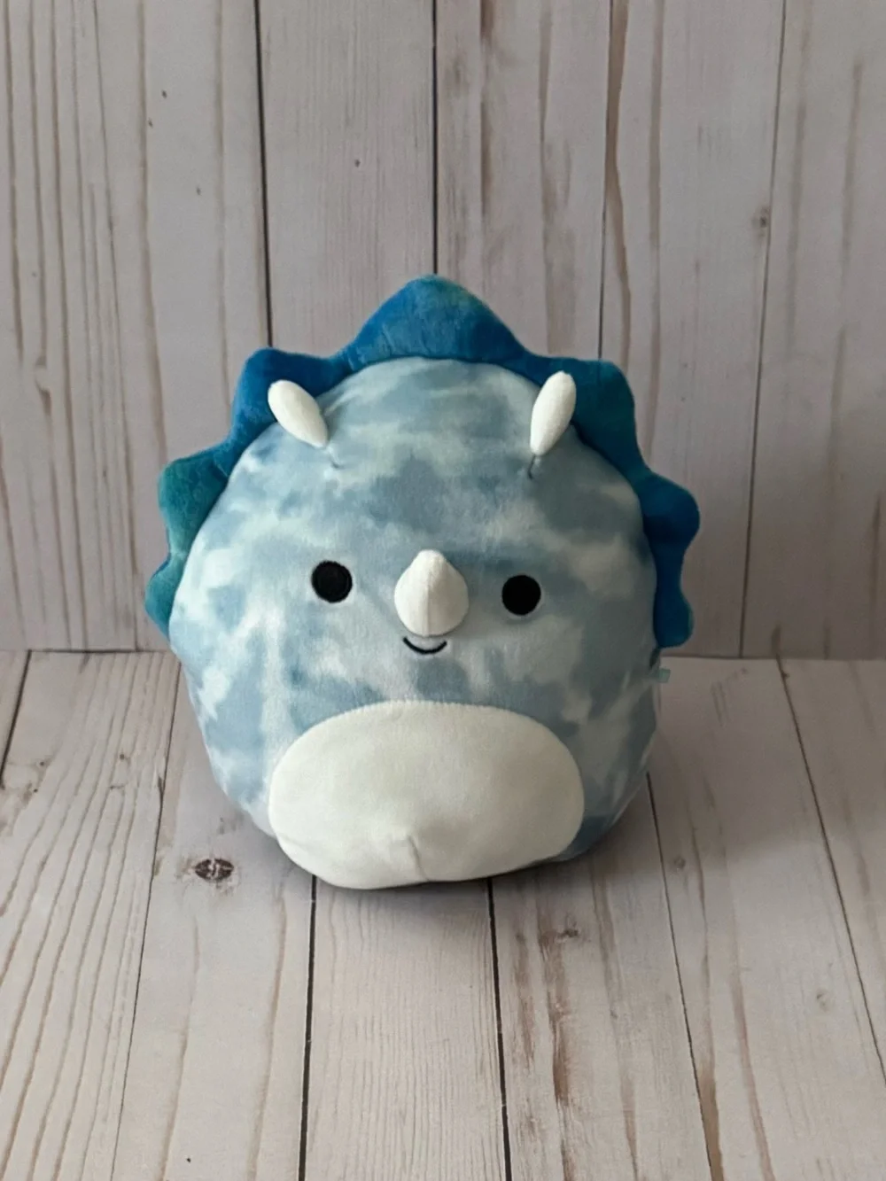 Squishmallow Jerome the Triceratops